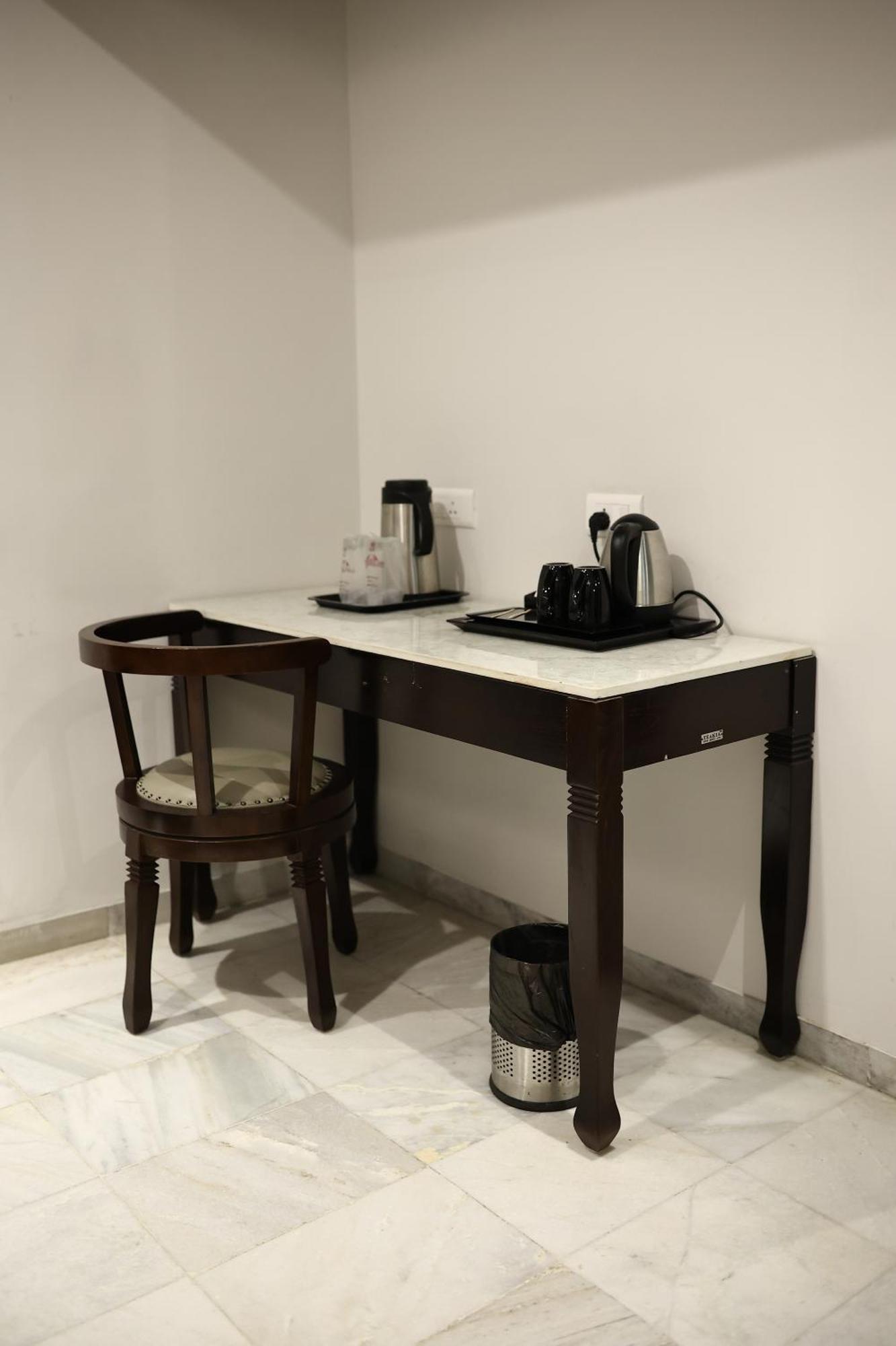 Hotel Saratharajans Madurai Buitenkant foto